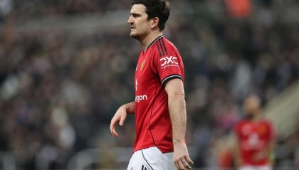 ggbet-半场多打1人遭绝杀！曼联1-2十人纽卡 近12轮首败 B费送点后助攻